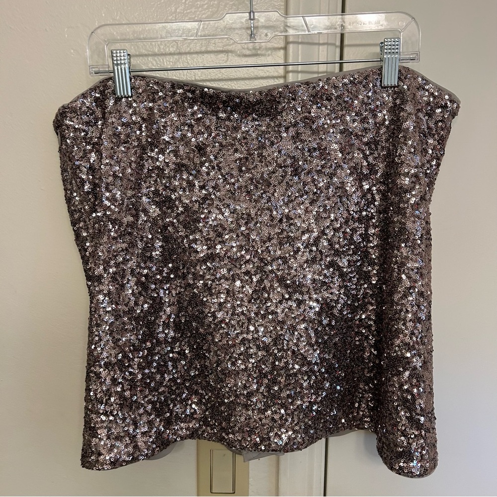 NWT Abercrombie & Fitch The Scarlett Mini Skort Sequins Silver Zipper - Picture 8 of 8